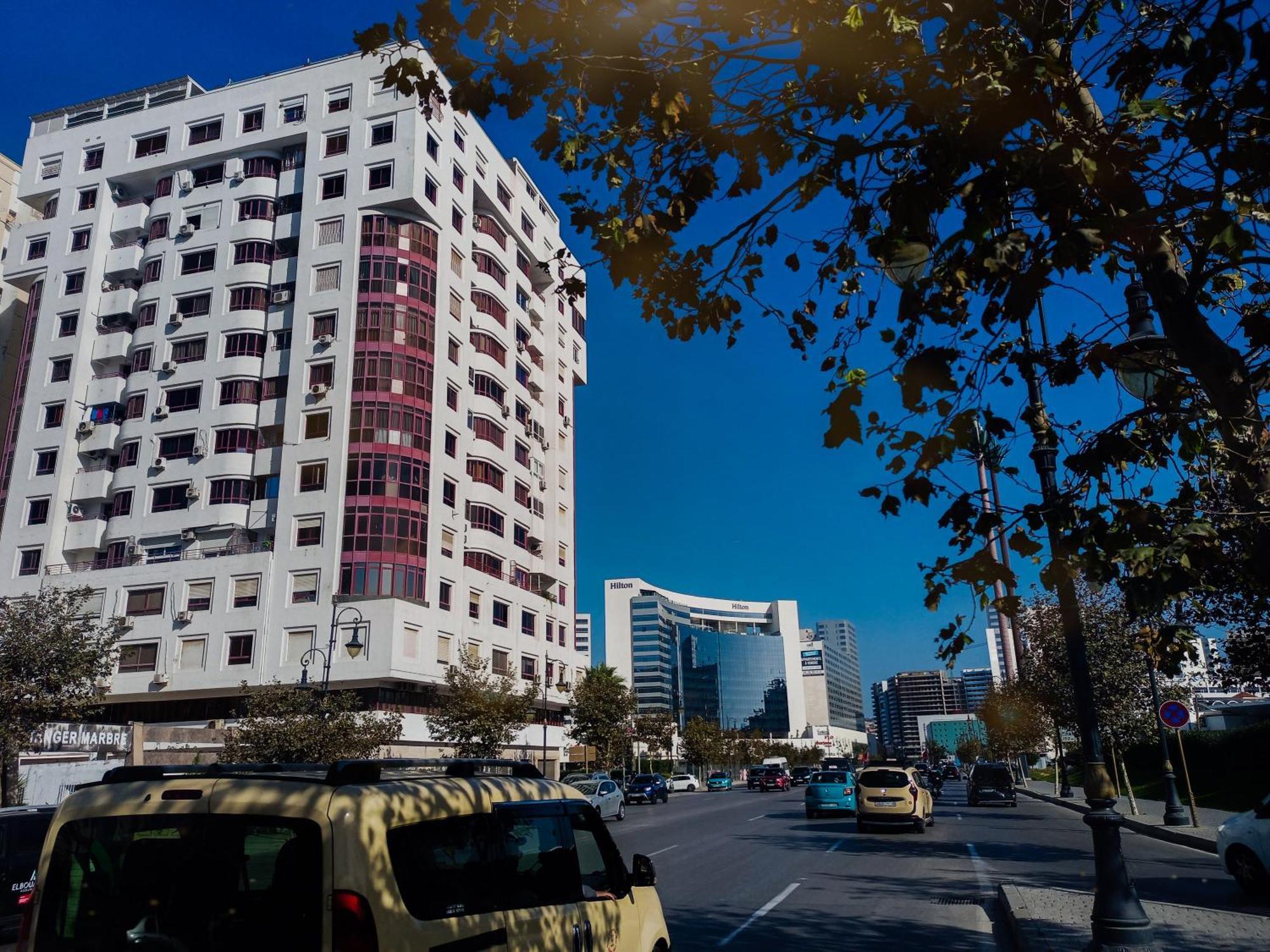 Appartement A Malabata En Face Centre Commercial Megarama & La Gare De Tgv M2 Tanca Dış mekan fotoğraf