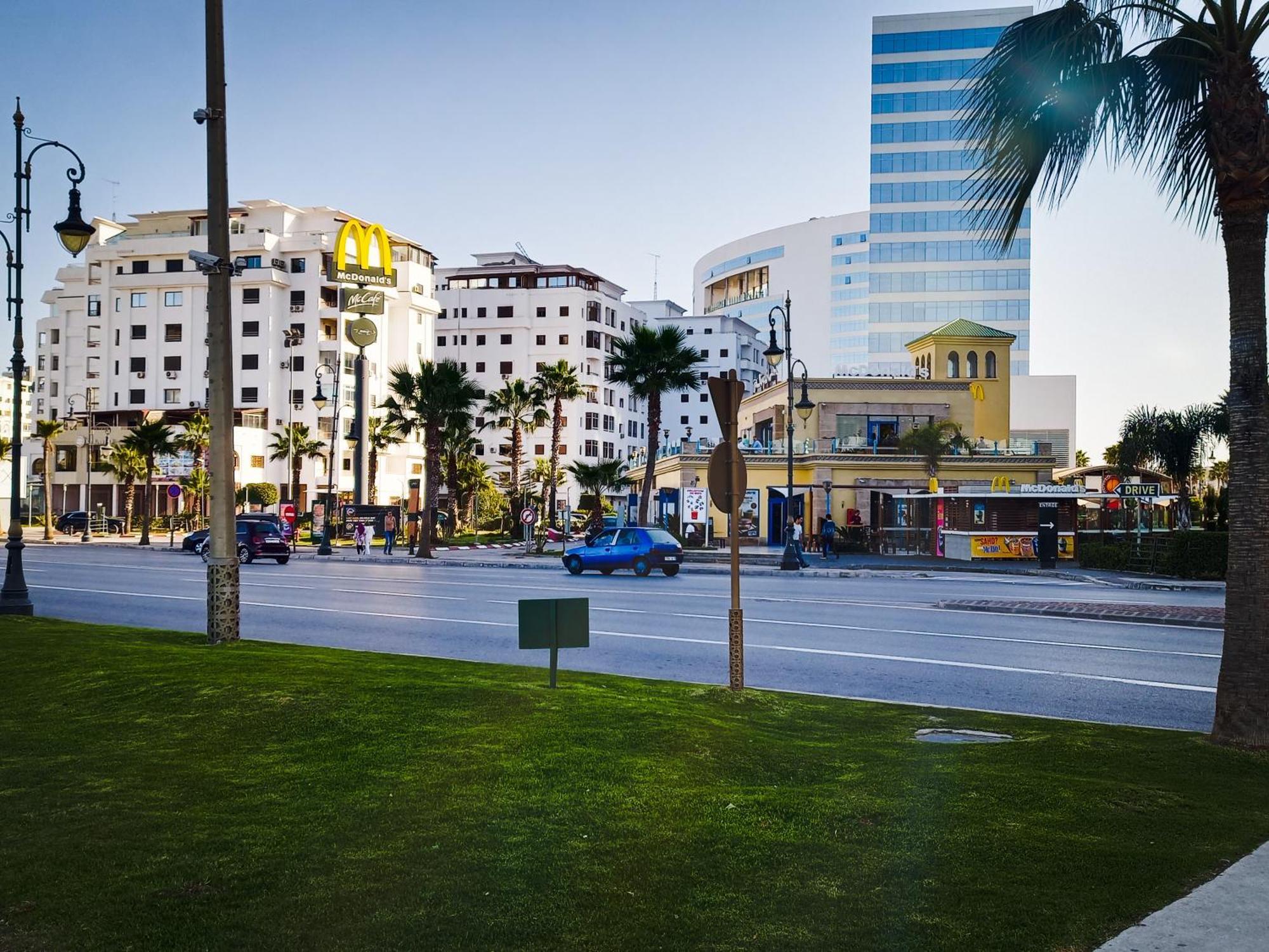 Appartement A Malabata En Face Centre Commercial Megarama & La Gare De Tgv M2 Tanca Dış mekan fotoğraf